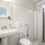 Apartment Dolphin 3 *