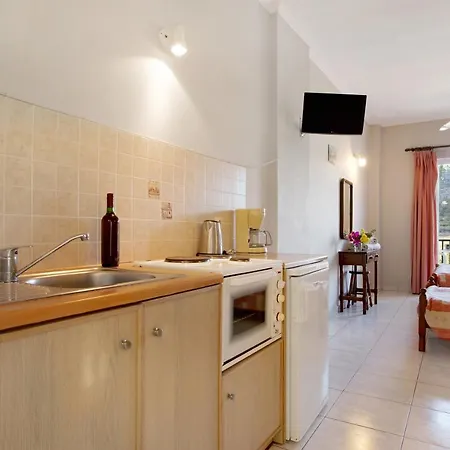 Apartament Dolphin 3 Keri